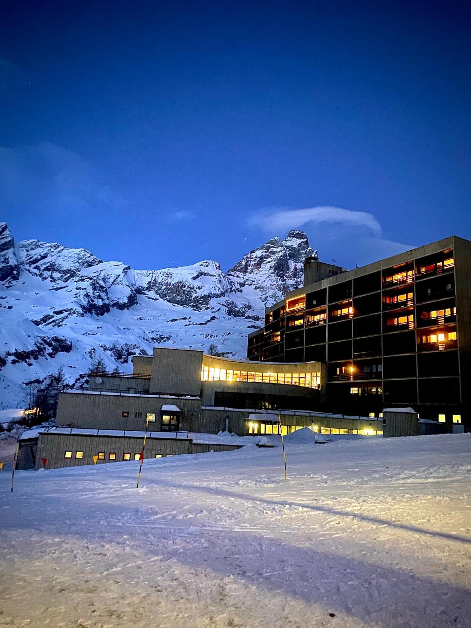 Ski Paradise - Cielo Alto Cervinia Breuil-Cervinia Bagian luar foto